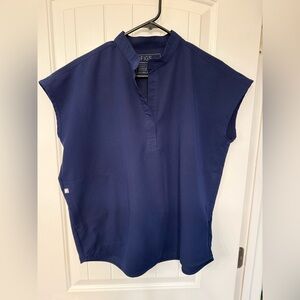 FIGS Rafaela Oversized Scrub Top Navy Cap-Sleeve Mandarin Collar